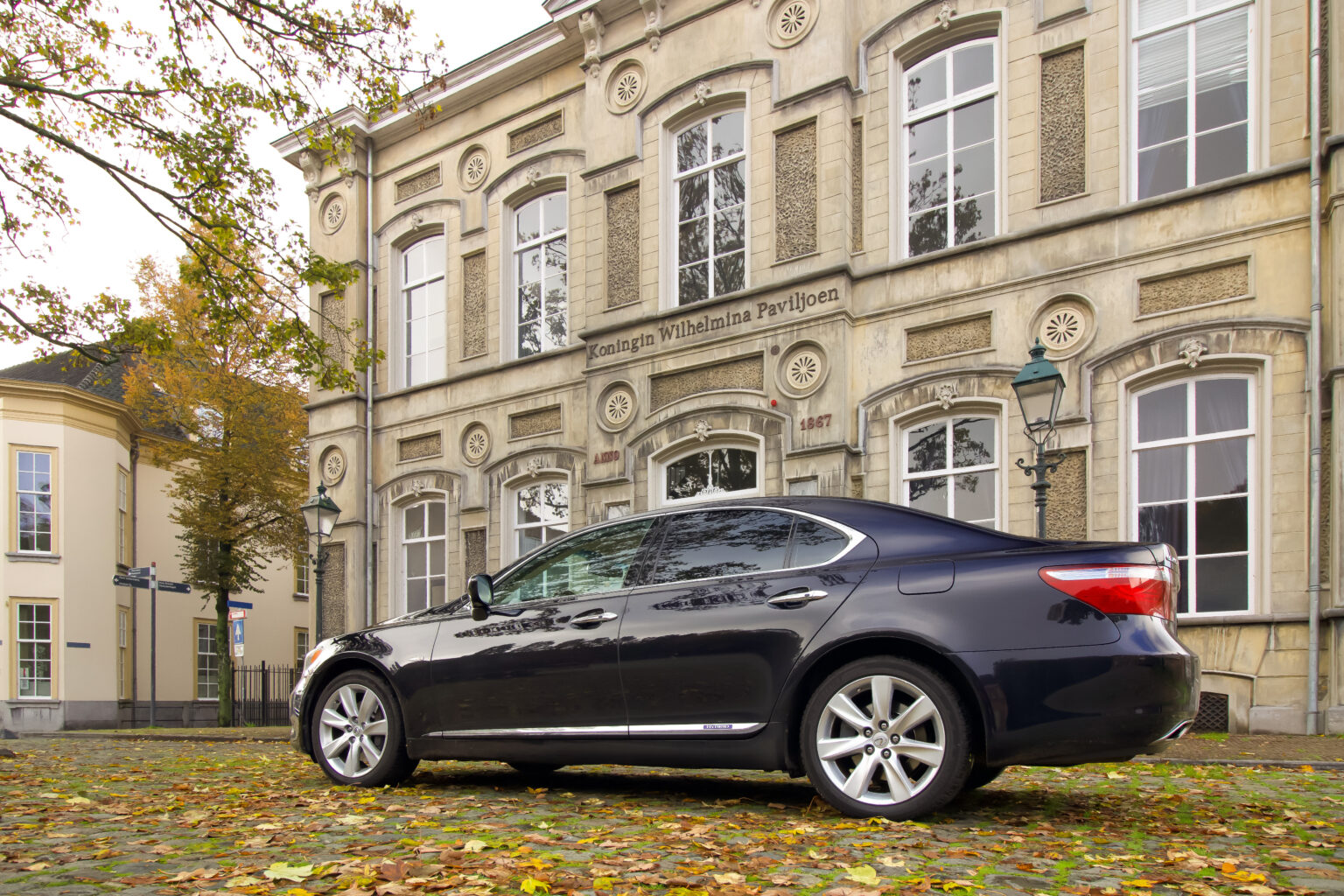 C563F182-CA08-49EC-9314-F9ADDC74498D